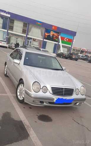 Mercedes E 320 2001, 321,000 km - 3.2 l - Bakı