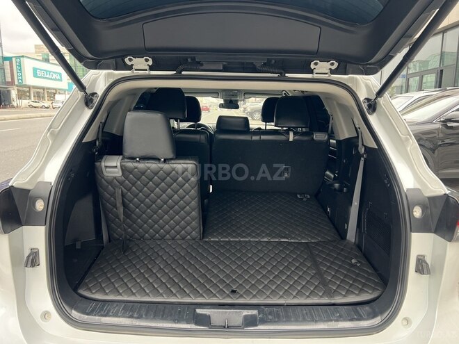 Toyota Highlander-11