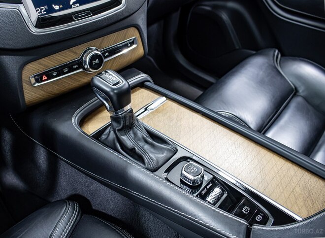 Volvo XC90 2019, 68,320 km - 2.0 l - Bakı
