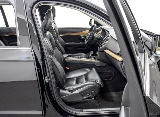 Volvo XC90 2019, 68,320 km - 2.0 l - Bakı