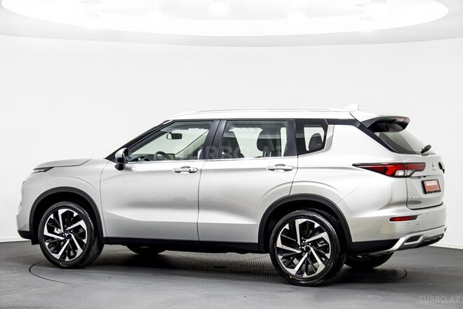Mitsubishi Outlander 2024, 0 km - 2.5 l - Bakı