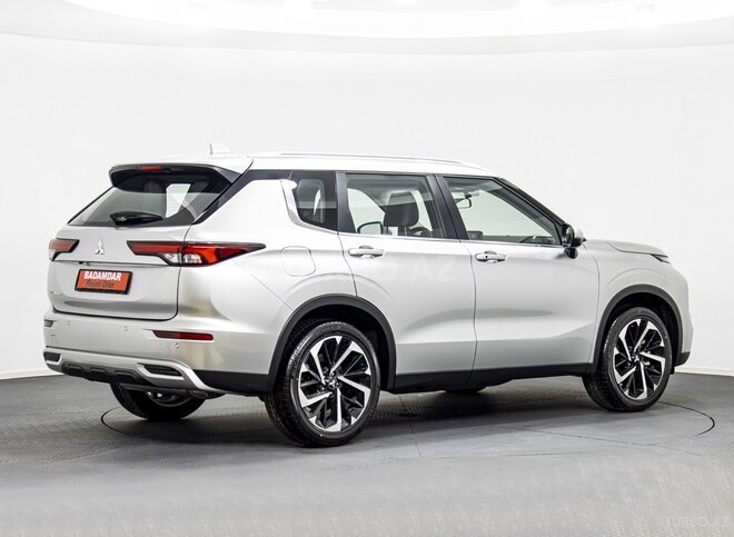 Mitsubishi Outlander 2024, 0 km - 2.5 l - Bakı