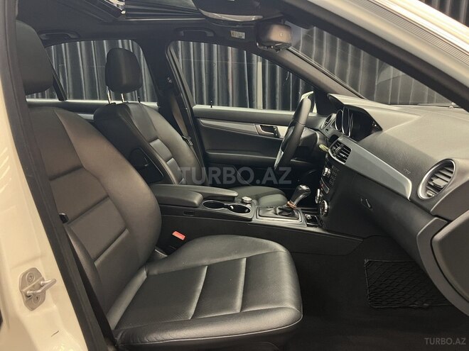 Mercedes C 250 2014, 137,000 km - 1.8 л - Bakı