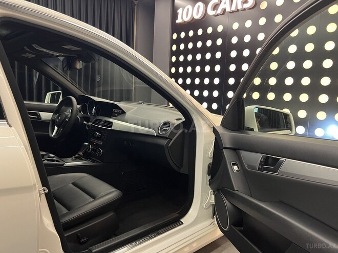 Mercedes C 250 2014, 137,000 km - 1.8 л - Bakı
