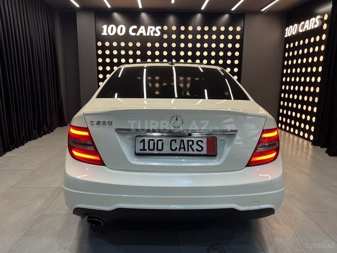 Mercedes C 250 2014, 137,000 km - 1.8 л - Bakı