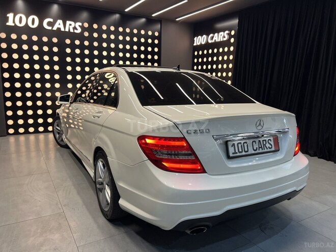 Mercedes C 250 2014, 137,000 km - 1.8 л - Bakı