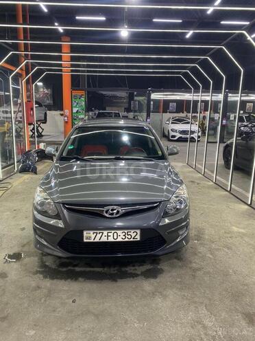 Hyundai i30 2010, 320,000 km - 1.6 л - Bakı