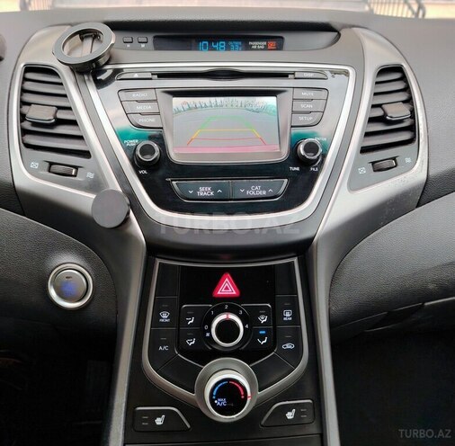 Hyundai Elantra 2015, 214,043 km - 1.8 l - Sumqayıt