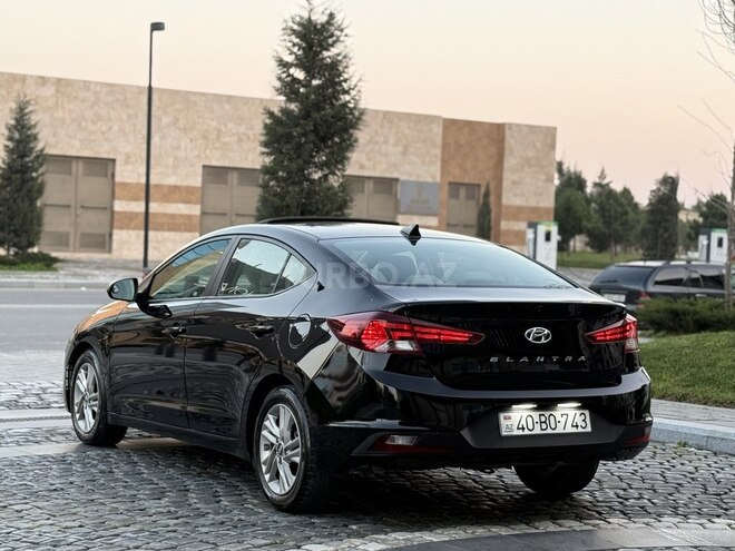 Hyundai Elantra 2020, 81,000 km - 2.0 л - Bakı