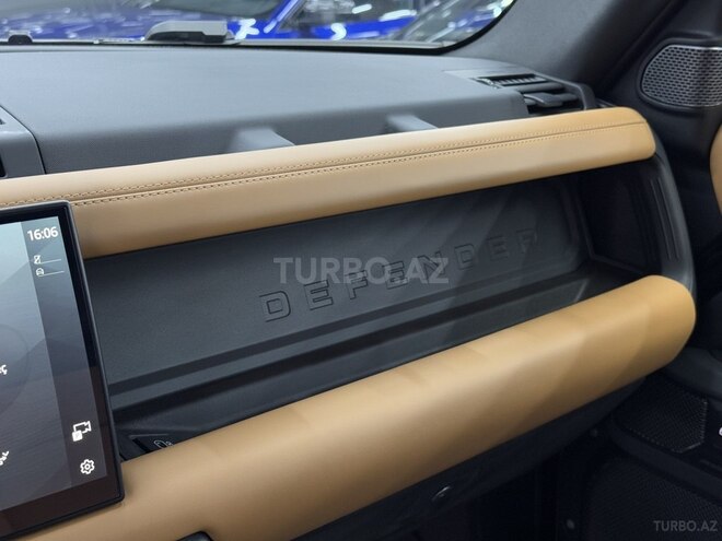 Land Rover Defender 2023, 3,000 km - 3.0 л - Bakı