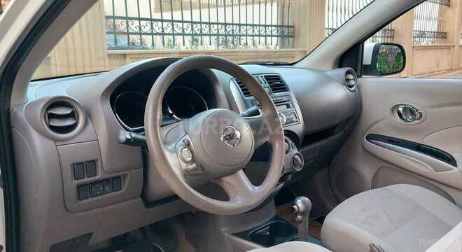 Nissan Sunny 2012, 217,200 km - 1.5 l - Bakı