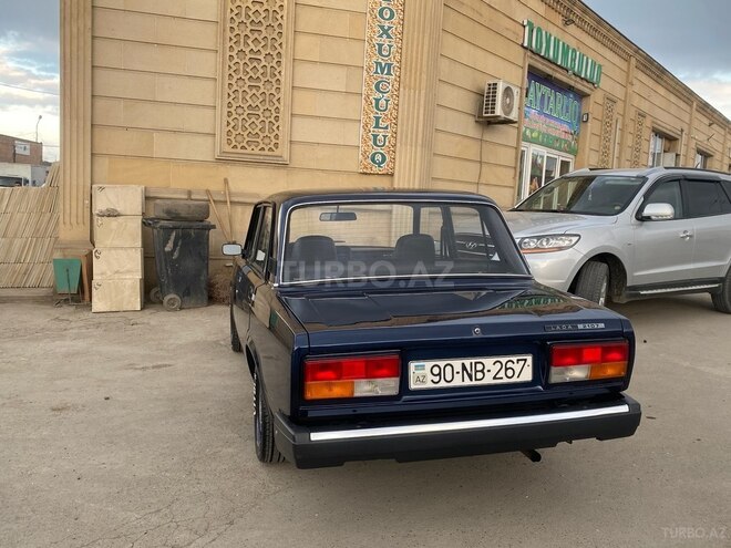 LADA (VAZ) 2107 2011, 93,000 km - 1.6 l - Salyan