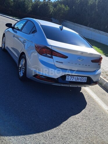 Hyundai Elantra 2019, 140,174 km - 2.0 л - Bakı