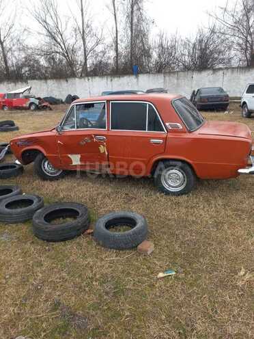 LADA (VAZ) 2101-2