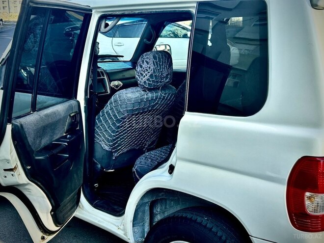 Mitsubishi Pajero io 2000, 380,000 km - 2.0 л - Bakı
