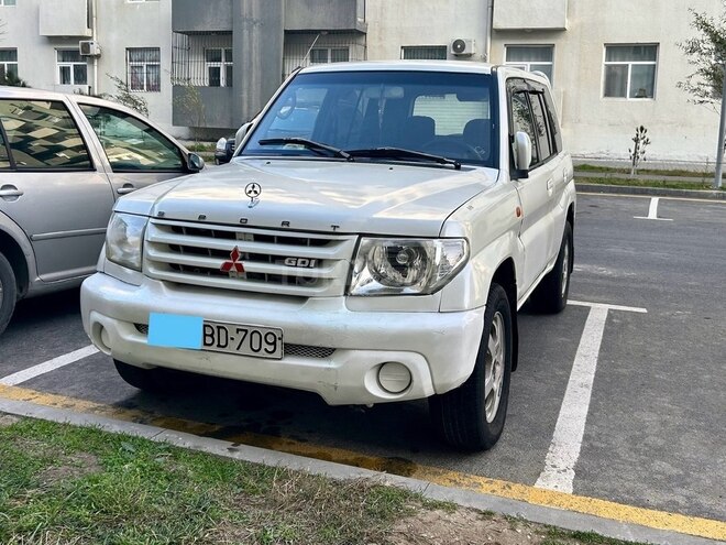 Mitsubishi Pajero io 2000, 380,000 km - 2.0 л - Bakı