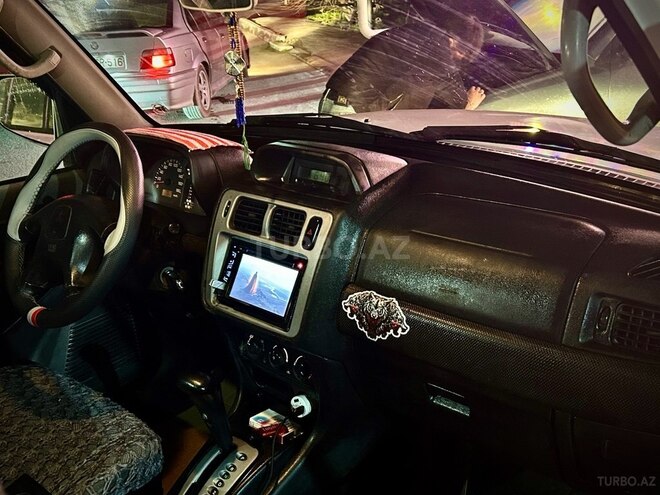Mitsubishi Pajero io 2000, 380,000 km - 2.0 л - Bakı