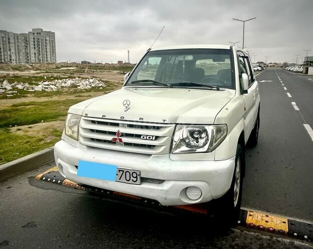Mitsubishi Pajero io 2000, 380,000 km - 2.0 л - Bakı