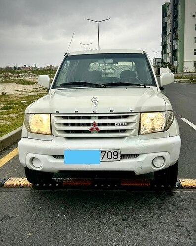 Mitsubishi Pajero io 2000, 380,000 km - 2.0 л - Bakı