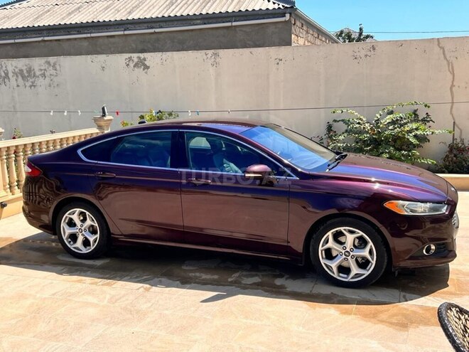 Ford Fusion (North America) 2013, 320,000 km - 1.6 l - Bakı