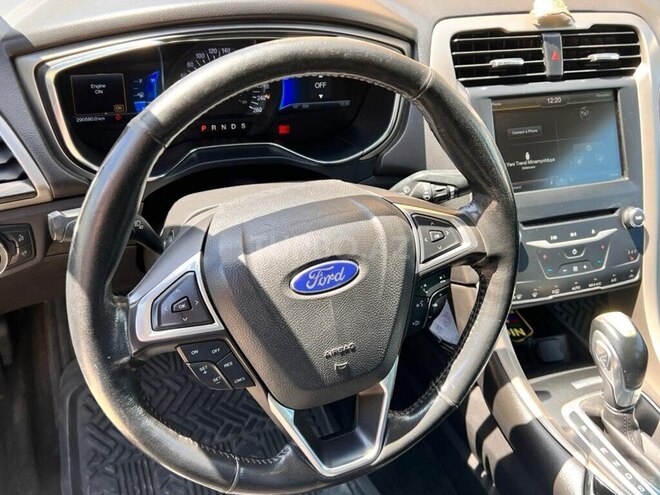 Ford Fusion (North America) 2013, 320,000 km - 1.6 l - Bakı