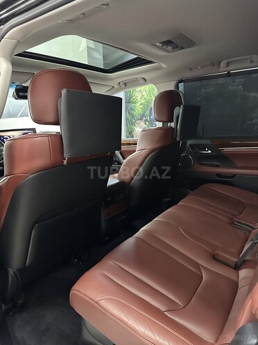 Lexus LX 570-9