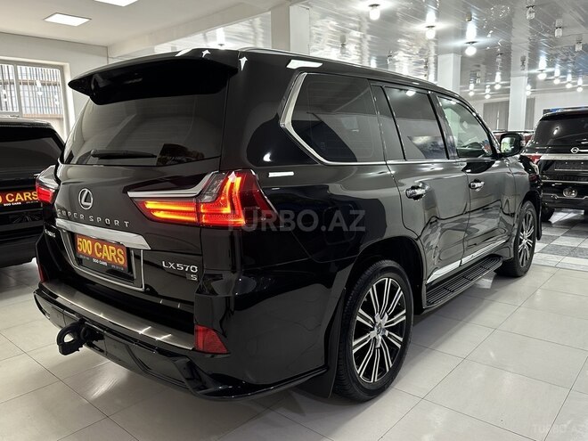 Lexus LX 570-16