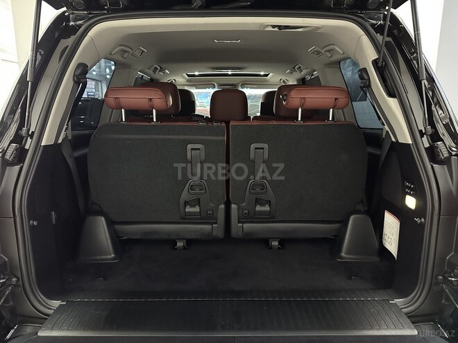 Lexus LX 570-24