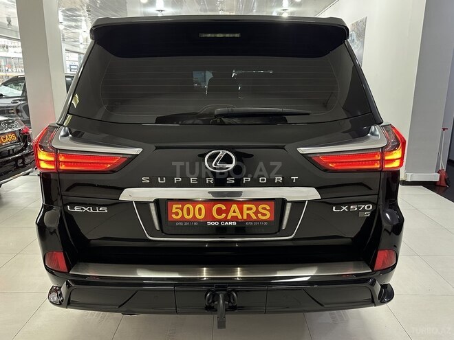 Lexus LX 570-21