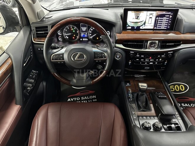 Lexus LX 570-18