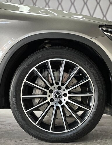 Mercedes GLC 250 4MATIC Coupe 2018, 47,000 km - 2.0 л - Bakı