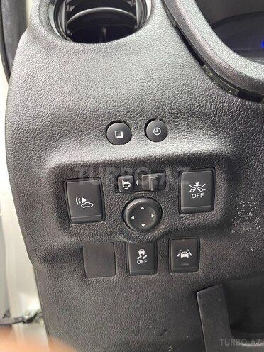 Nissan Note-17