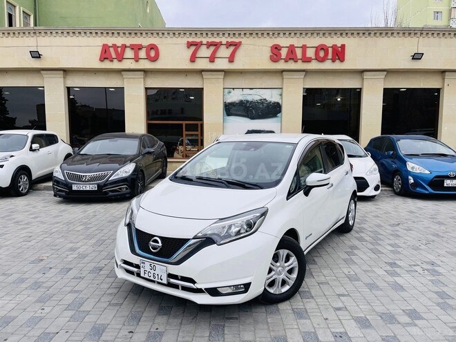 Nissan Note-1