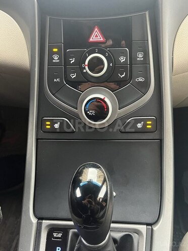 Hyundai Elantra 2014, 181,500 km - 1.8 л - Bakı