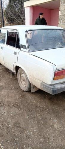 LADA (VAZ) 2107 2000, 99,456 km - 1.6 l - Salyan