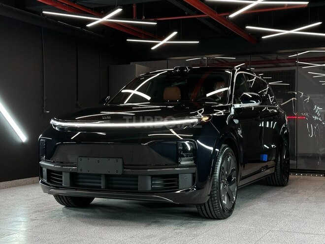 Li Auto L9 2025, 0 km - 1.5 l - Bakı