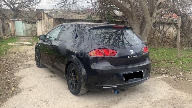 SEAT Leon-10