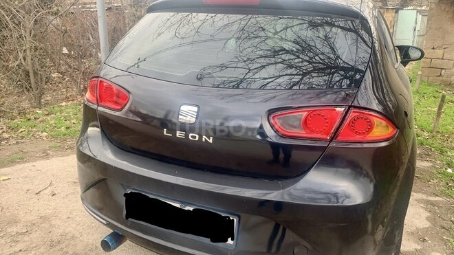 SEAT Leon-9