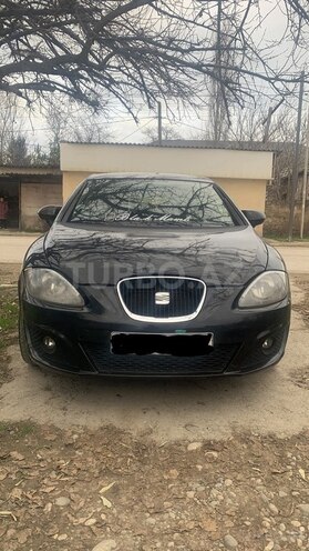 SEAT Leon-11