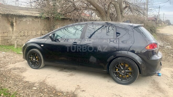 SEAT Leon-13