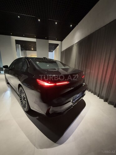 BMW 750e xDrive 2024, 0 km - 3.0 л - Bakı