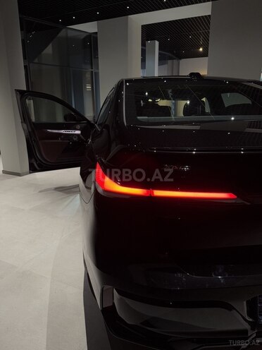 BMW 750e xDrive 2024, 0 km - 3.0 л - Bakı
