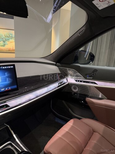 BMW 750e xDrive 2024, 0 km - 3.0 л - Bakı