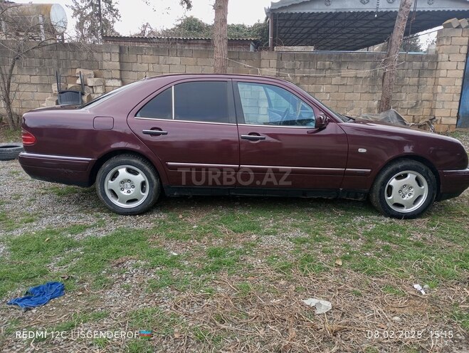 Mercedes E 240 1997, 500,000 km - 2.4 l - Hacıqabul