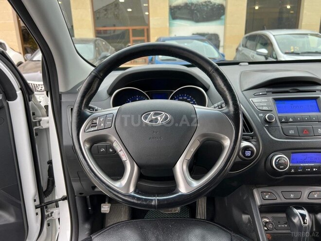 Hyundai ix35-10