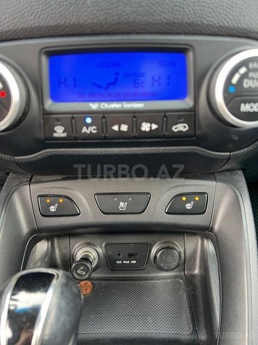 Hyundai ix35-17