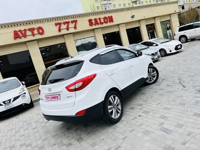 Hyundai ix35-6