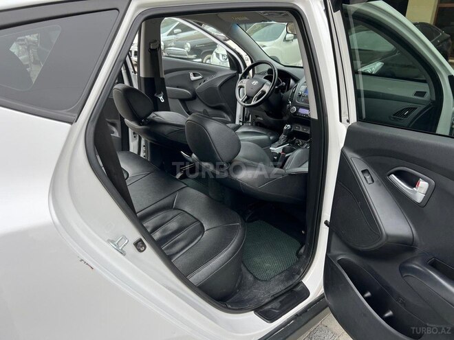 Hyundai ix35-11