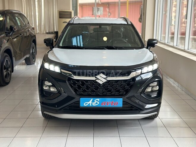 Suzuki Fronx-8