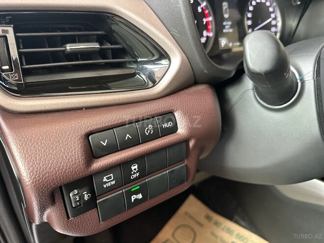 Suzuki Fronx-21